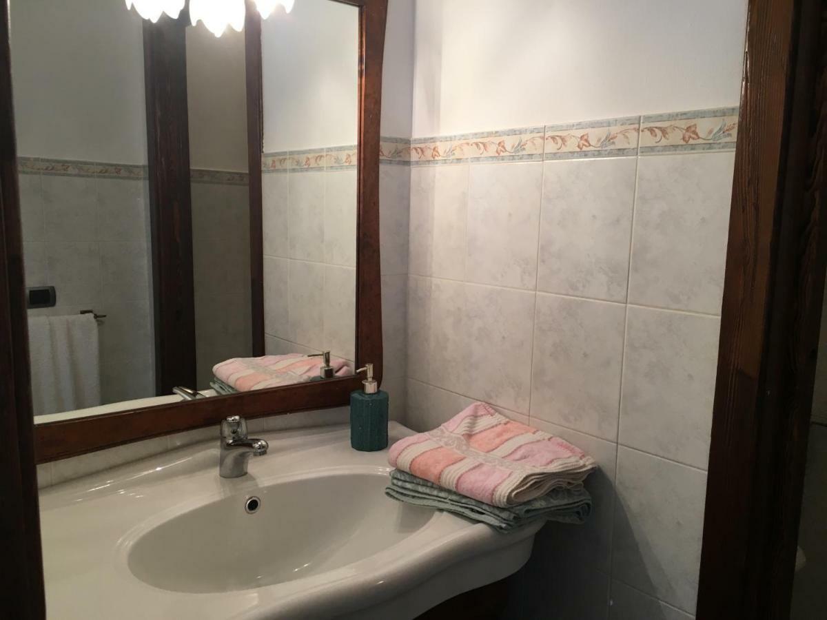 Casa Azzurra Monte Santa Maria Tiberina Apartment Luaran gambar