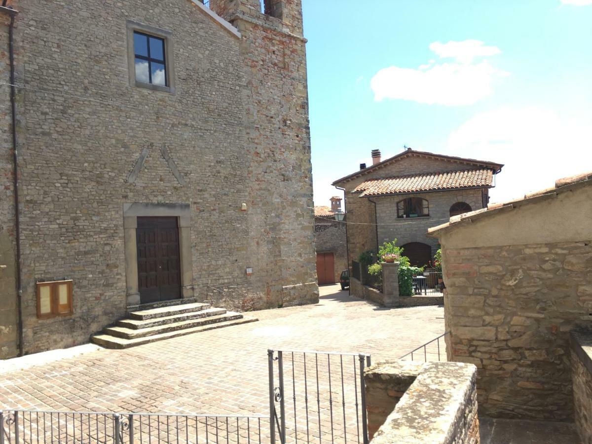 Casa Azzurra Monte Santa Maria Tiberina Apartment Luaran gambar